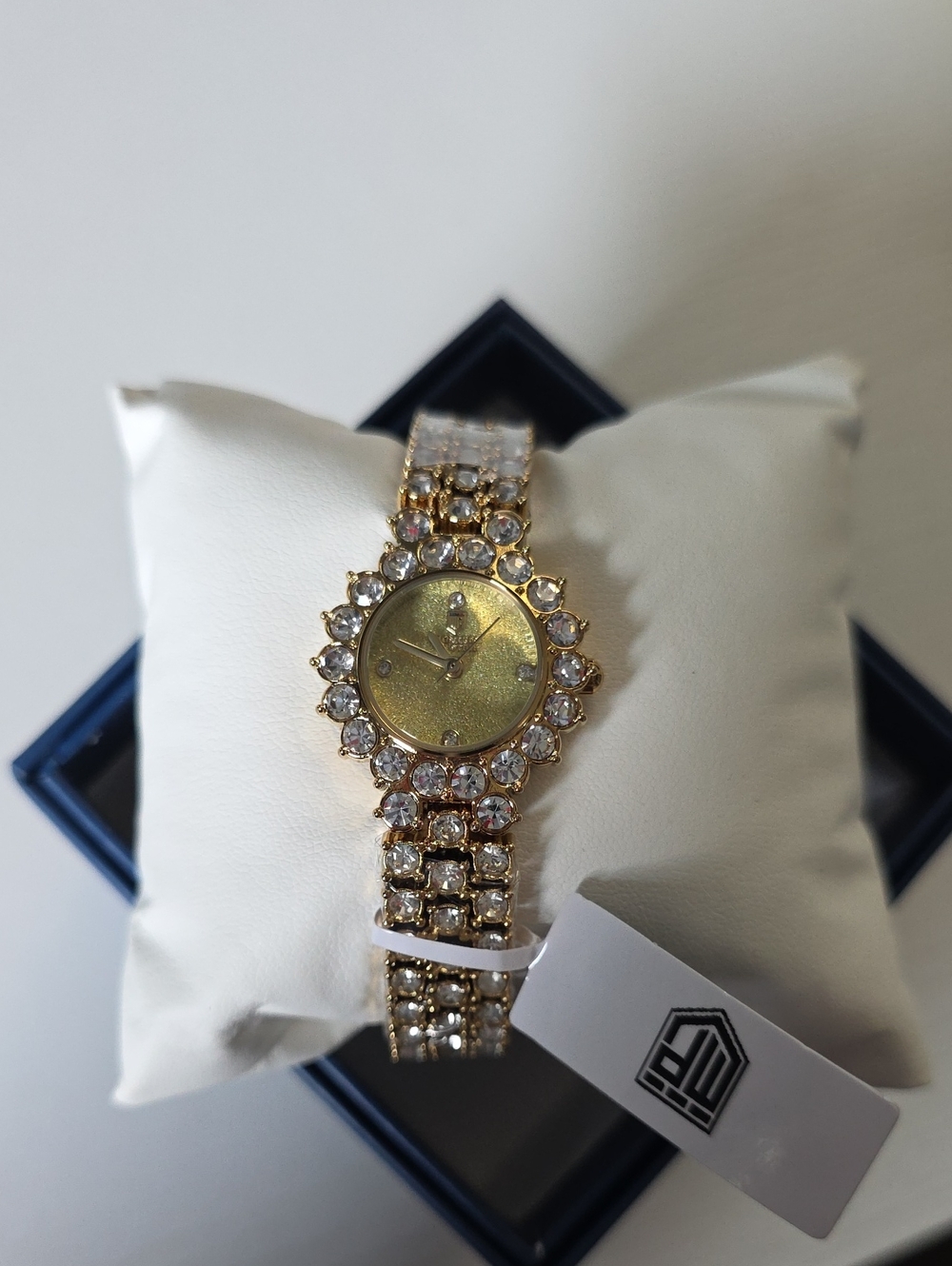 323. Montres Prestige X Invicta Women's Watch - 26mm. Gold (MPW-0225)